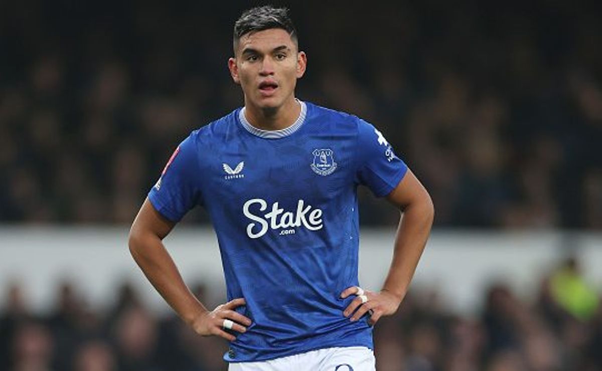 Alcaraz retorna ao Flamengo em caso de lesão após jogada ousada de BAP.