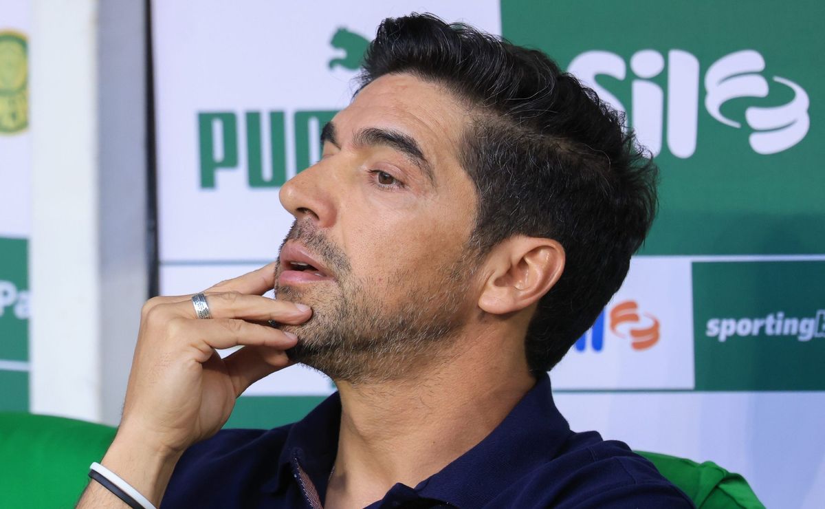 Leila não para em Vitor Roque e Palmeiras quer volante do futebol português
