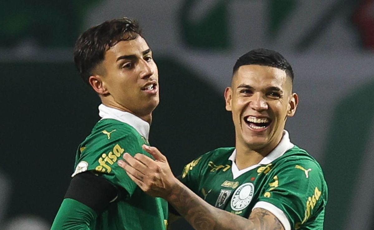 Naves decide futuro no Palmeiras com Vasco, Cruzeiro e Santos interessados.