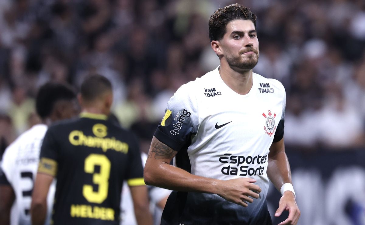 Pedro Raul deixa Corinthians e torcida reage: 