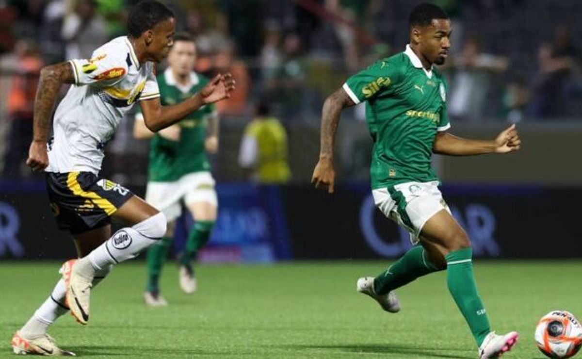 Emoção do Pai de Herói Palmeirense no Gol do Filho no Paulistão
