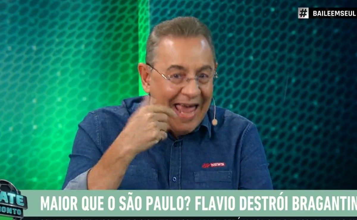 Flávio Prado alerta Flamengo sobre Vasco: importância de um gol para decisão.