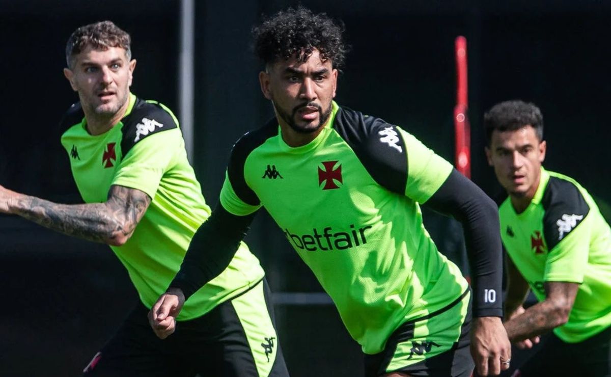 Vasco deve dispensar medalhão de R$ 1 milhão/mês após derrota para Flamengo