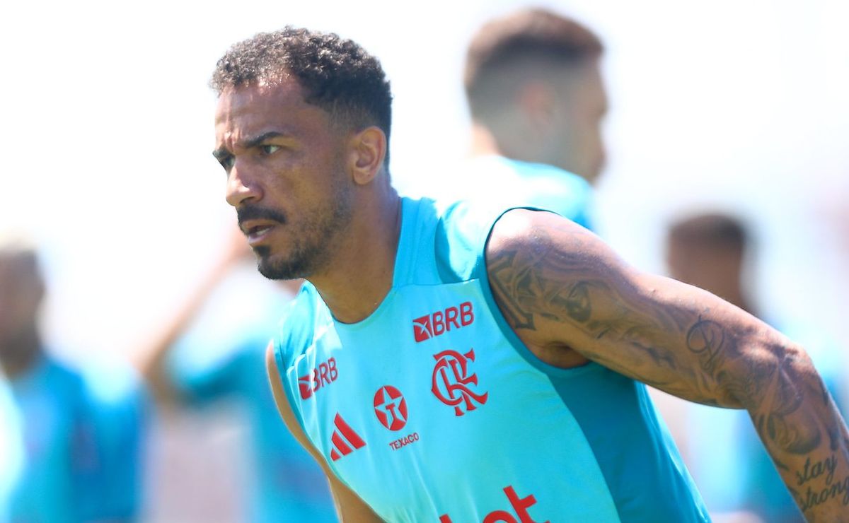 Danilo preocupa o Flamengo e atualização médica revela situação do jogador