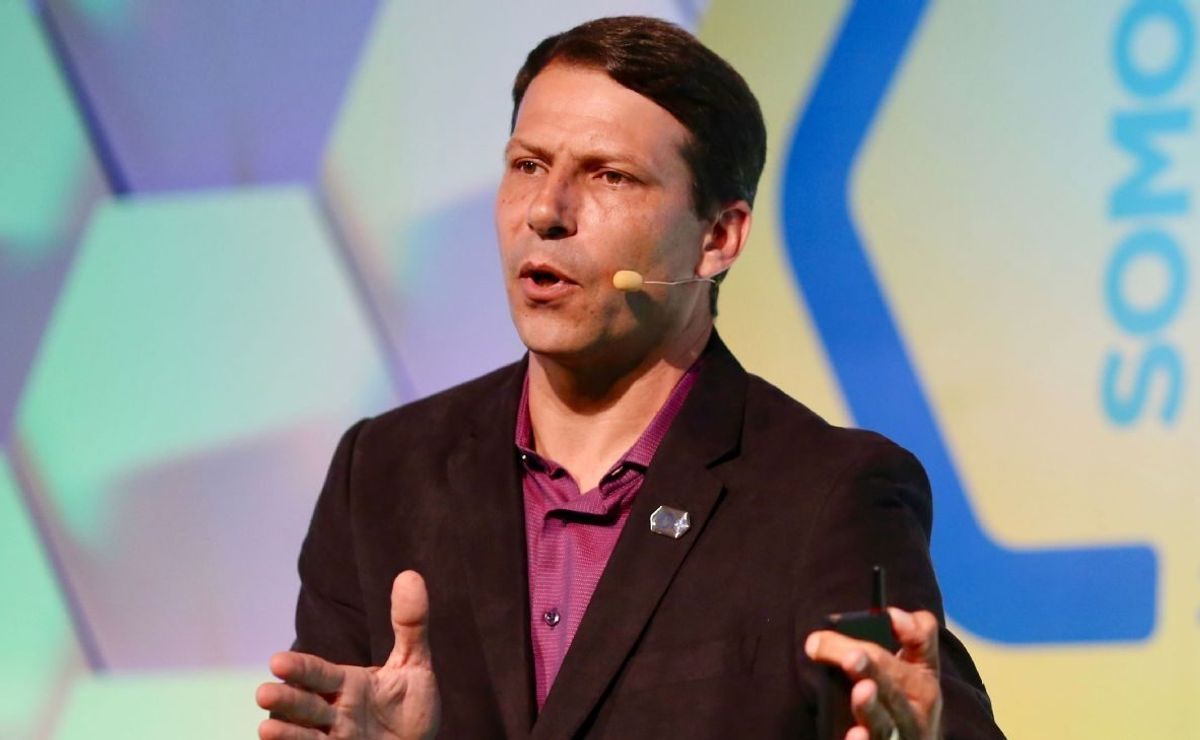 Leonardo Gaciba comenta lance controverso de pênalti em Palmeiras x São Paulo