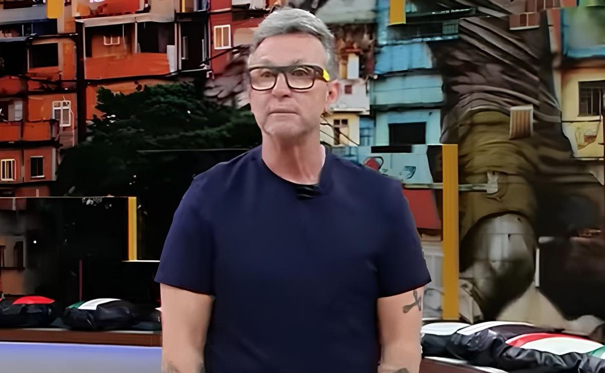 Neto critica escolha de titulares no Flamengo: Esse é ruim