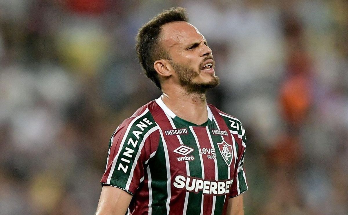 Renê é o preferido para suprir a ausência de Gabriel Fuentes no Fluminense