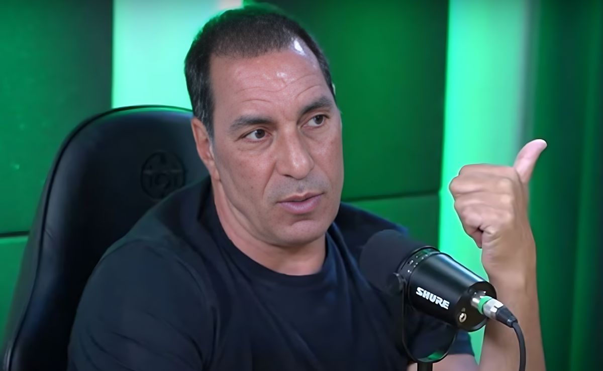 Edmundo critica arbitragem contra o Vasco e afirma que clube perdeu força política