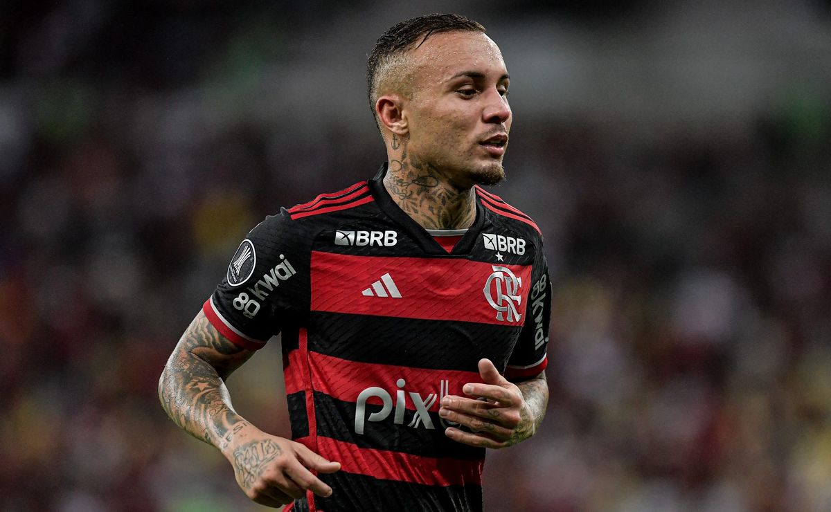 Cebolinha avança em recuperação e Filipe Luís toma decisão sobre o camisa 11 do Flamengo