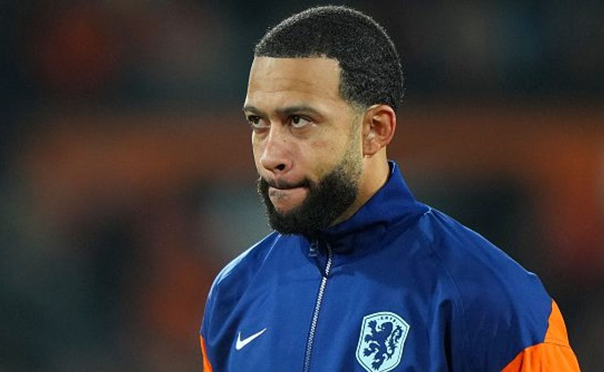 Estratégia do Corinthians revelada para jogo contra Palmeiras com Memphis Depay.