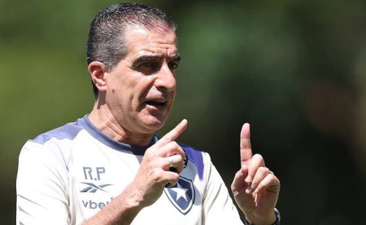 Renato Paiva fala sobre o Palmeiras: "Vai ser difícil para os rivais".