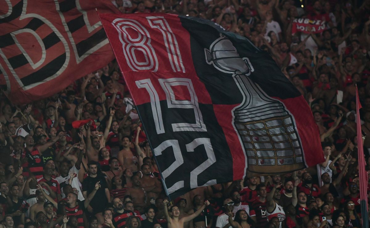 Início da venda de ingressos para Flamengo x Internacional no Maracanã.