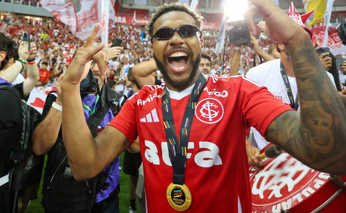 Wesley envia mensagem contundente ao Flamengo antes de confronto com o Internacional.