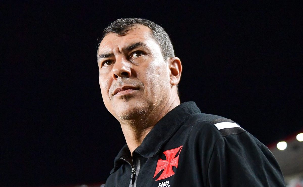 Carille incentiva elenco antes de confronto crucial: 