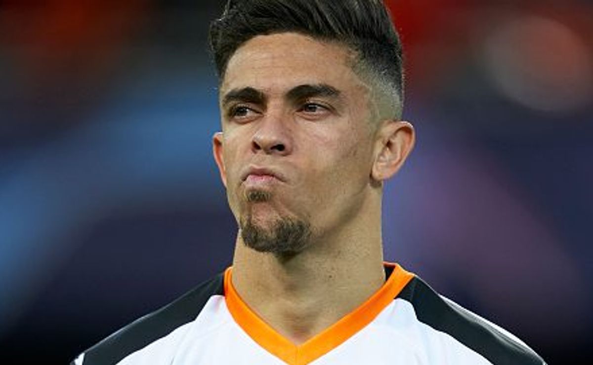 Gabriel Paulista reforça Corinthians e conta com aprovação da torcida: 