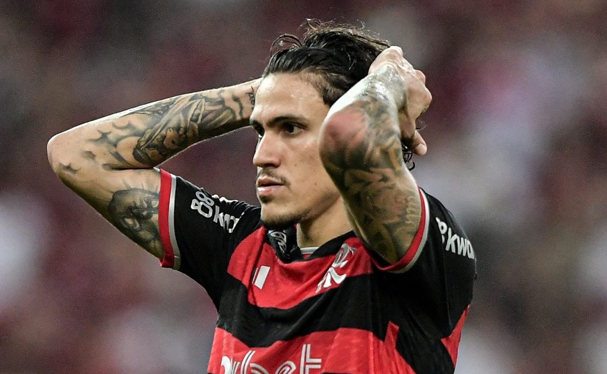 Flamengo decide sobre retorno de Pedro aos gramados: nova decisão é tomada.