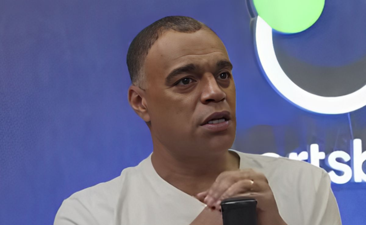 Denílson critica jogo do Palmeiras e alerta Abel Ferreira: mudanças são necessárias
