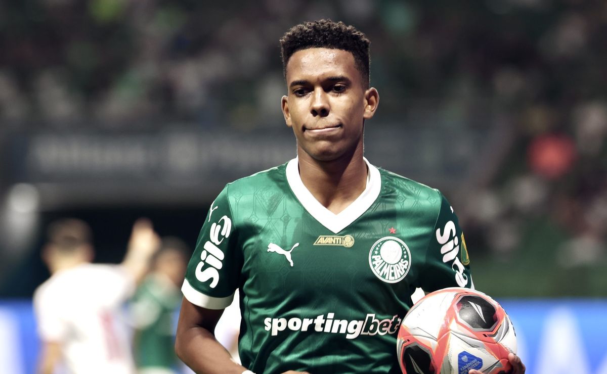 Estêvão titular e mudanças: Palmeiras enfrenta Cerro Porteño com novidades no time.