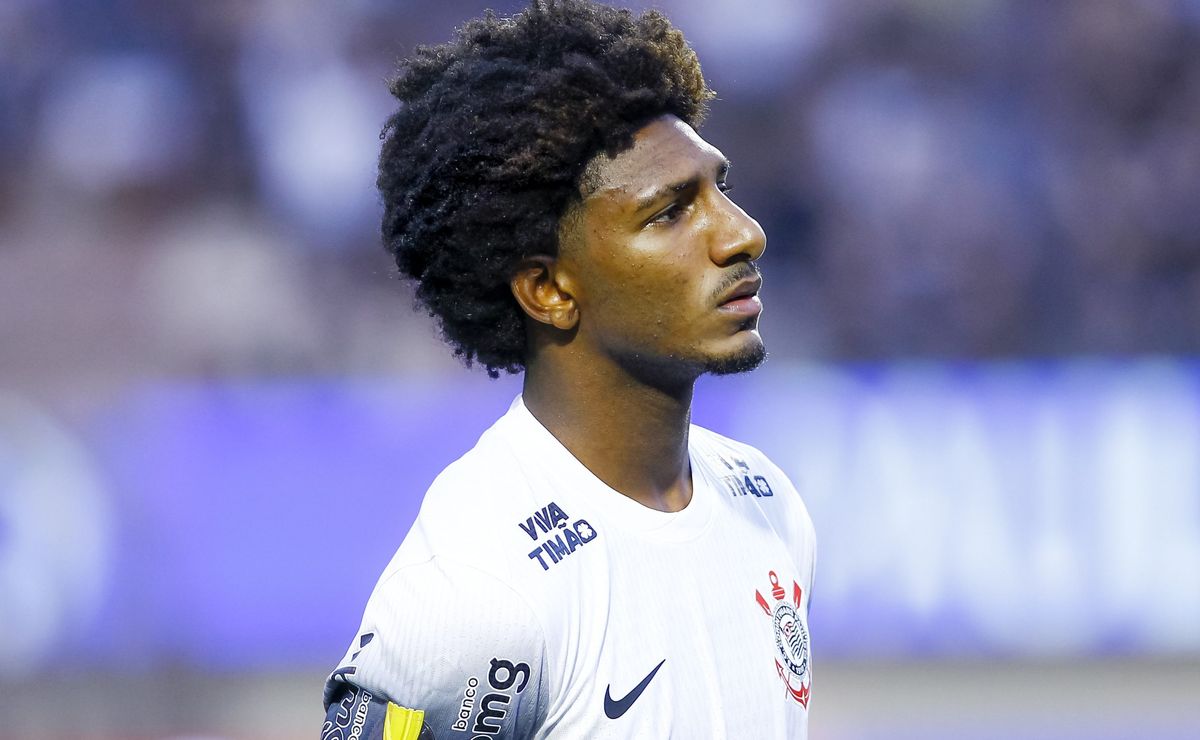 Talles Magno atravessa seca de gols após promissor início de temporada