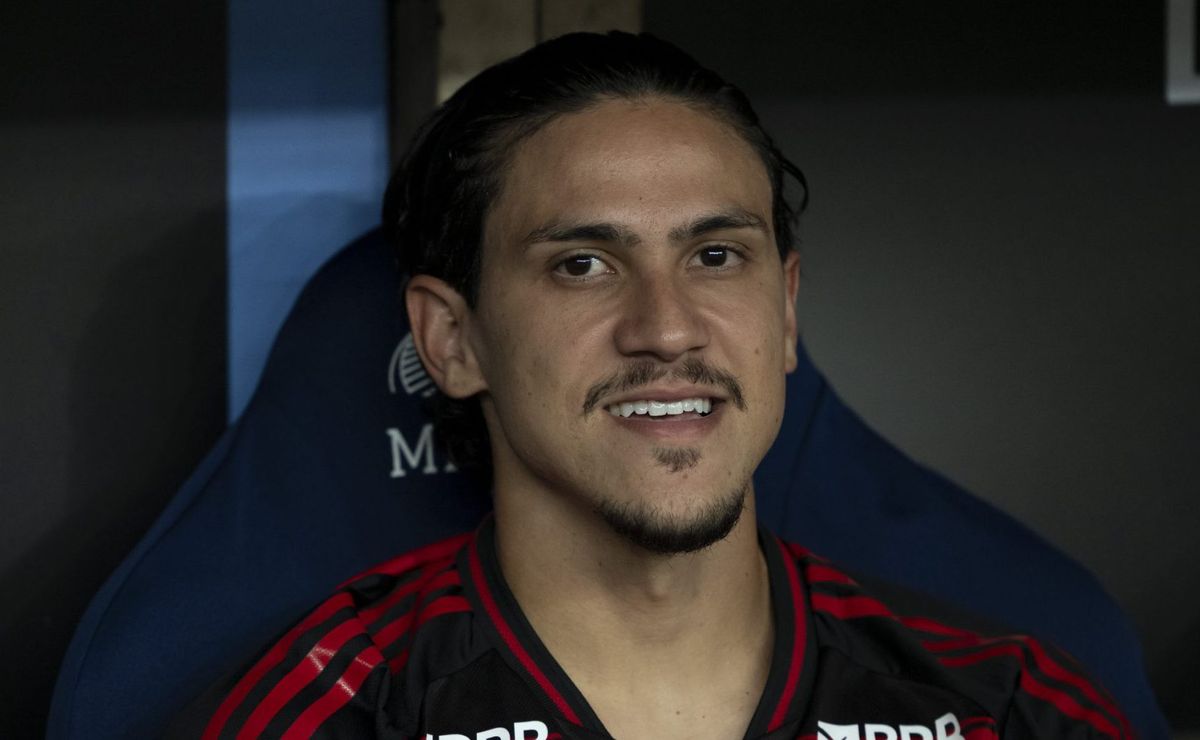 Hulk do Atlético-MG é Elogiado por Pedro do Flamengo e Recebe Convite da Torcida
