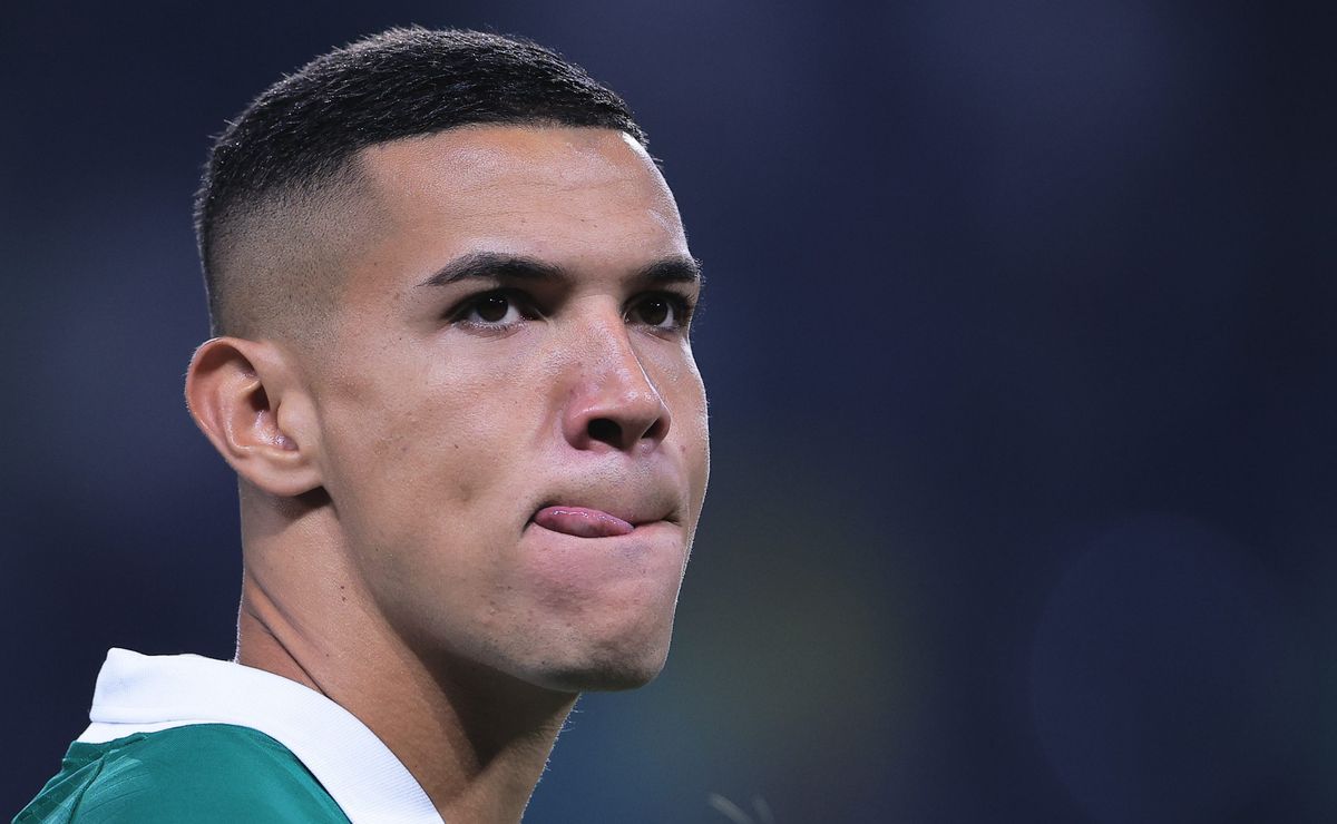 BOMBA: Palmeiras recusou empréstimo com opção de compra astronômica por Naves; Entenda
