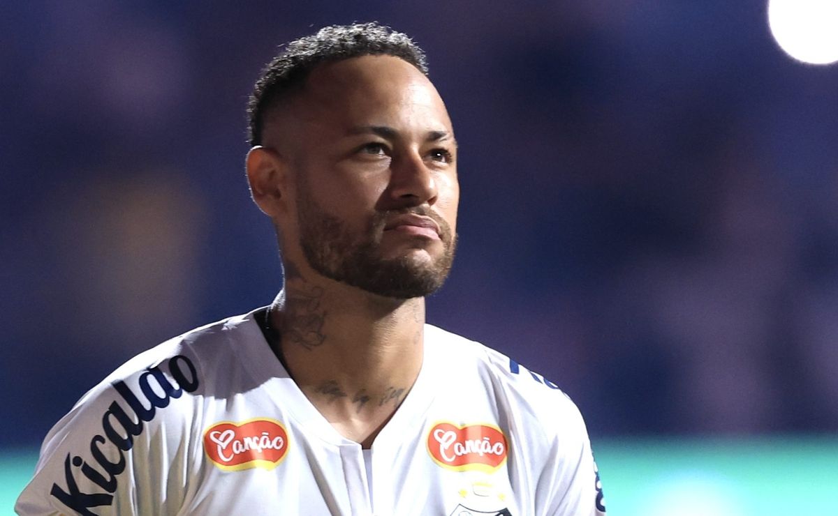 Neymar compara Corinthians e Santos e envia mensagem ao Timão: 