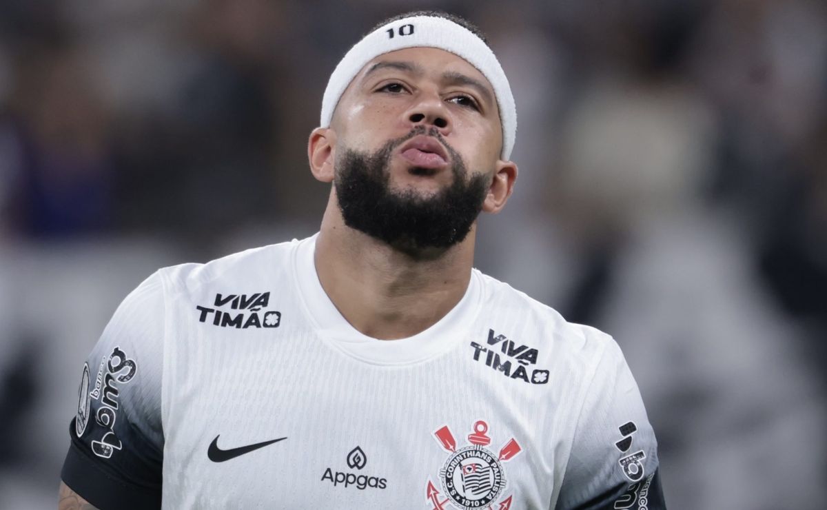 TÁ SUMIDO! Palmeiras provoca Memphis Depay após vitória no clássico dérbi.