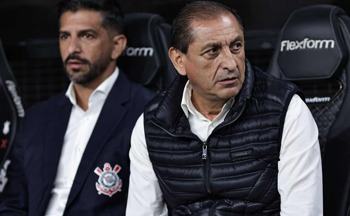 Corinthians vence o Vasco em sequência de resultados ruins nos últimos jogos.