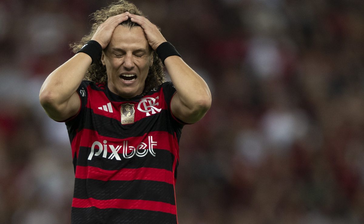David Luiz, ex-Flamengo, vive ‘drama’ no Fortaleza após ser cobrado pela torcida em aeroporto