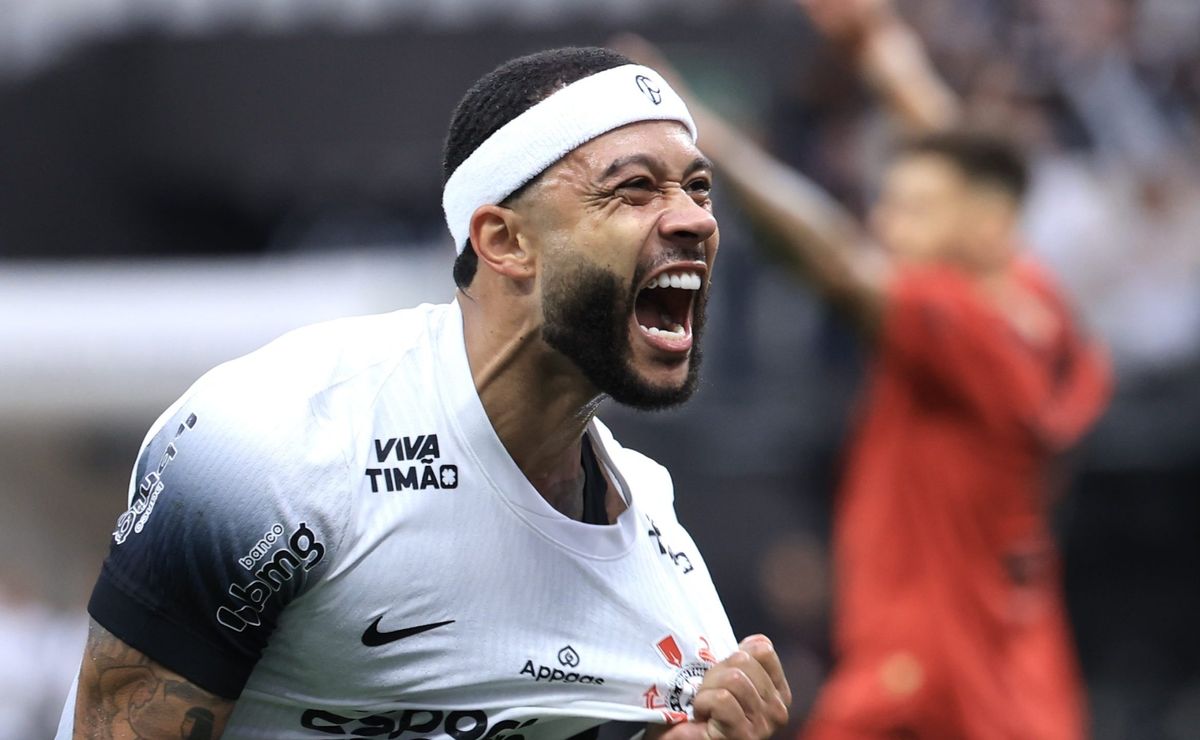 Depay revela ambição no Corinthians após virada: 