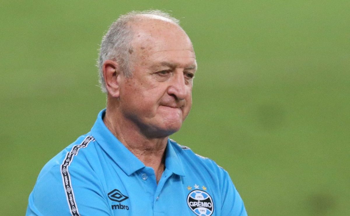 Mano Menezes no Grêmio anunciado ao lado de Felipão não acontecerá por conta de problema pessoal