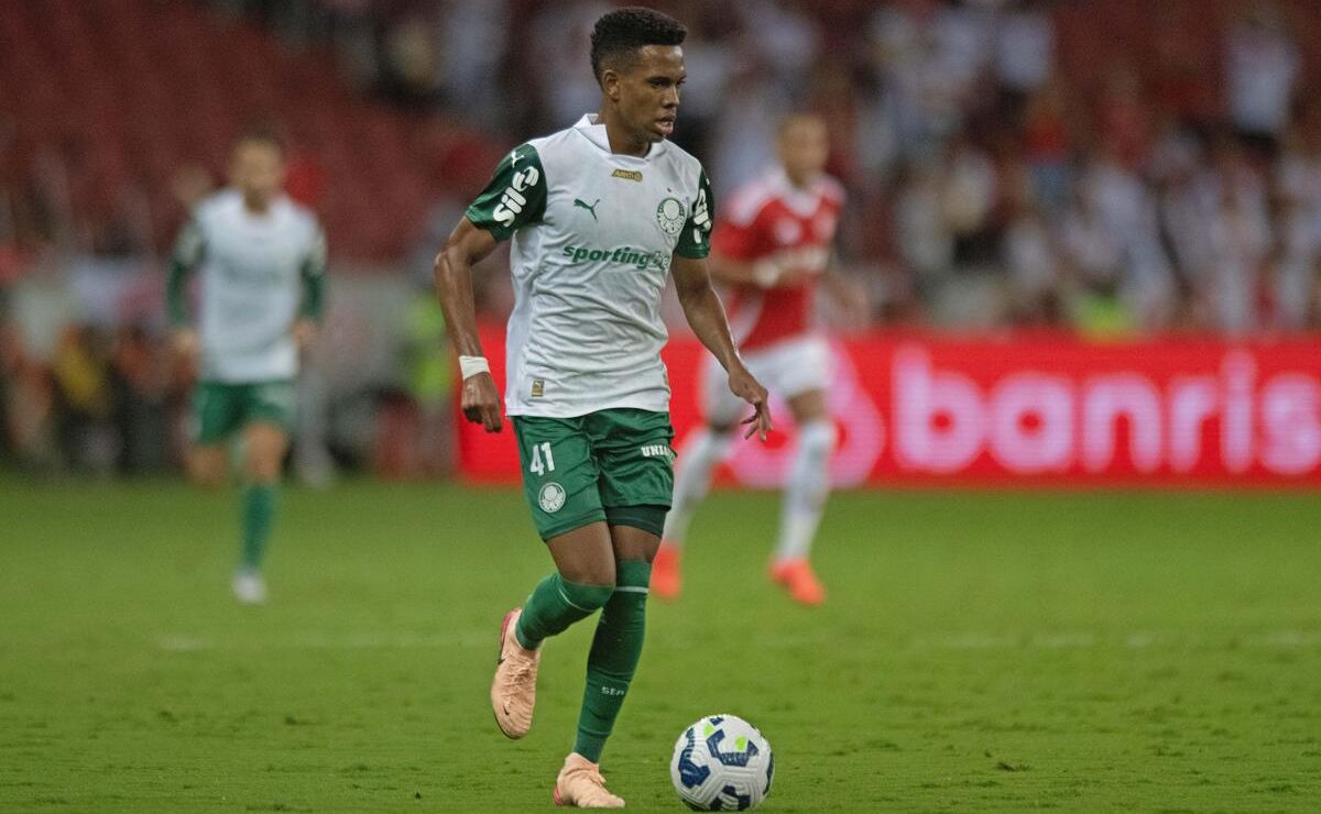 Palmeiras enfrenta desafio na altitude antes de duelo contra o Bahia no Ligavip.