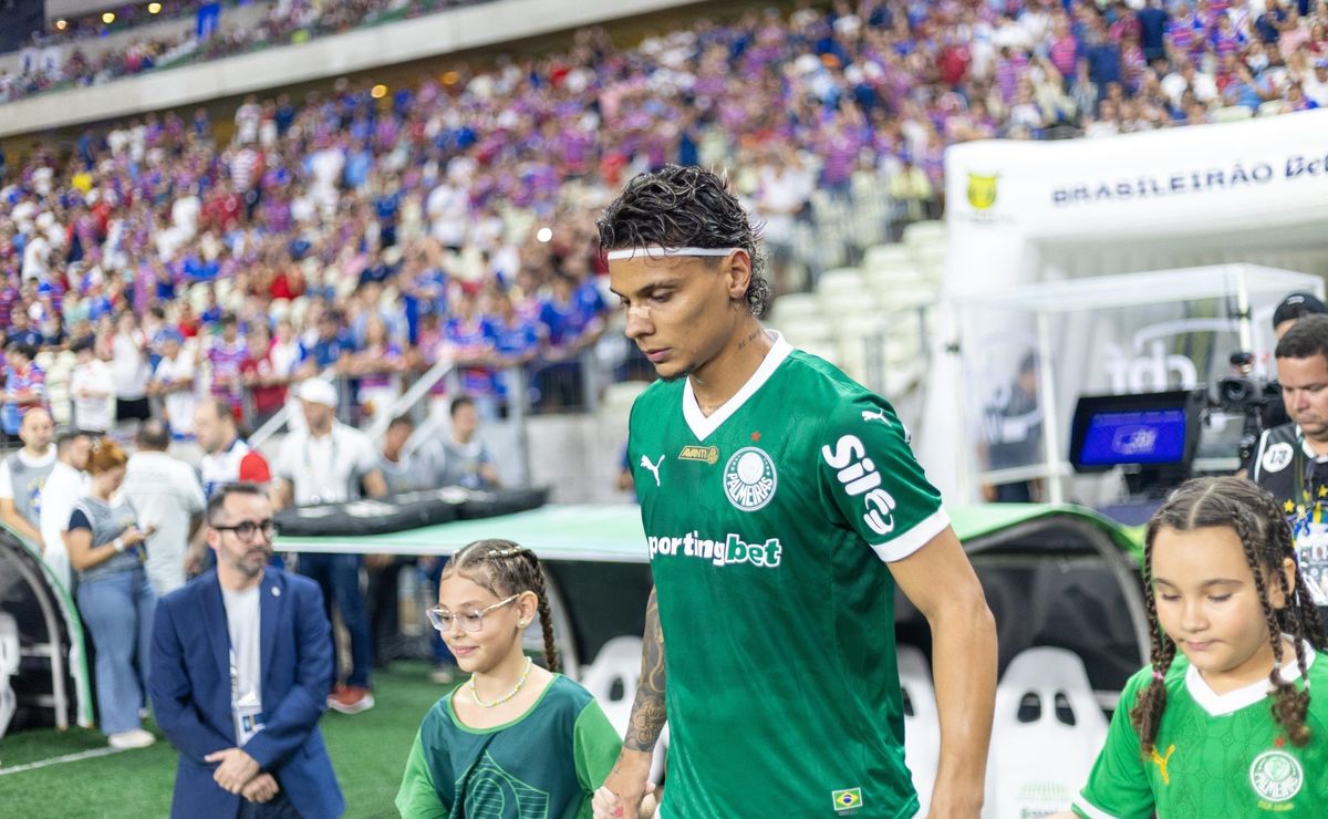 Richard Ríos próximo de ser vendido pelo Palmeiras com interesse do Manchester United