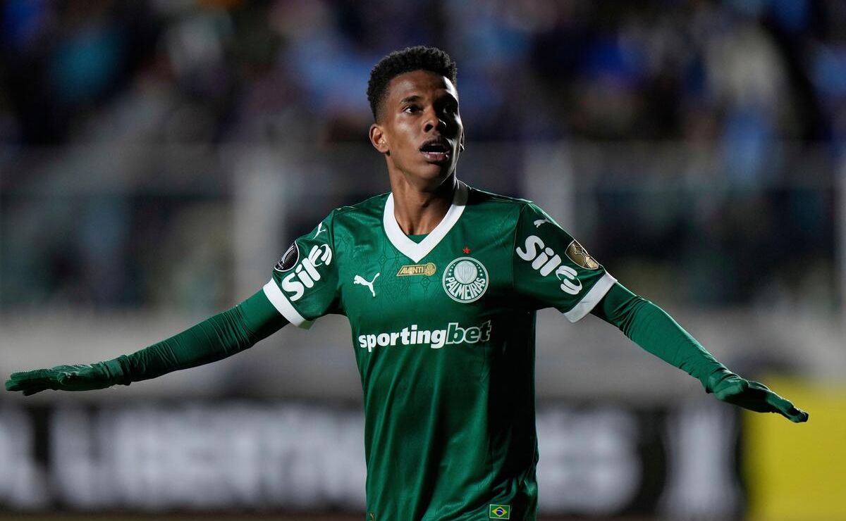 Palmeiras conquista vitória na altitude e gera dúvida no Ligavip