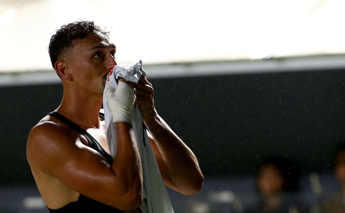 Santos tem metade do elenco formado por atletas que atuaram na Série B inédita do clube