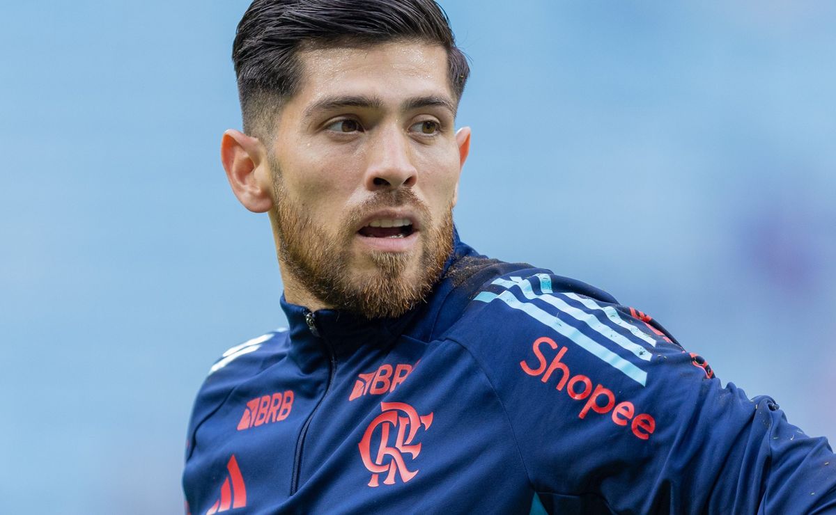 Rossi tem contato europeu para deixar o Flamengo após o Super Mundial de Clubes