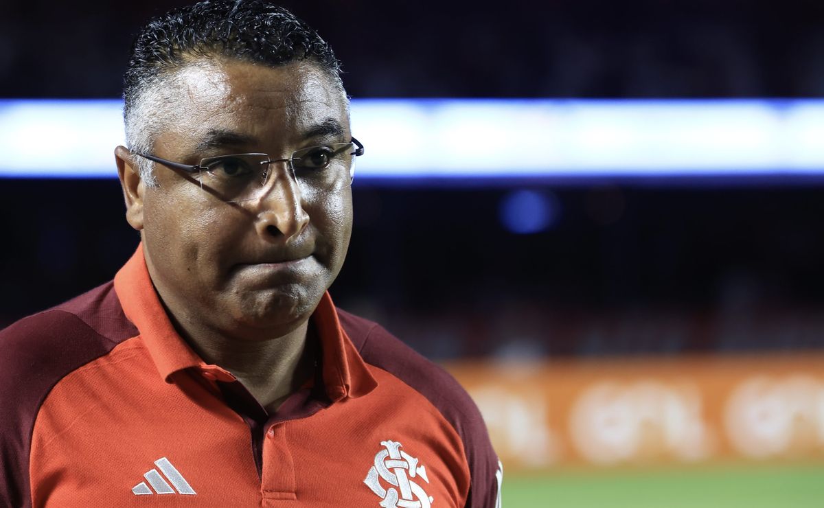 Inter vive escassez ofensiva e encara Corinthians com ataque desfalcado