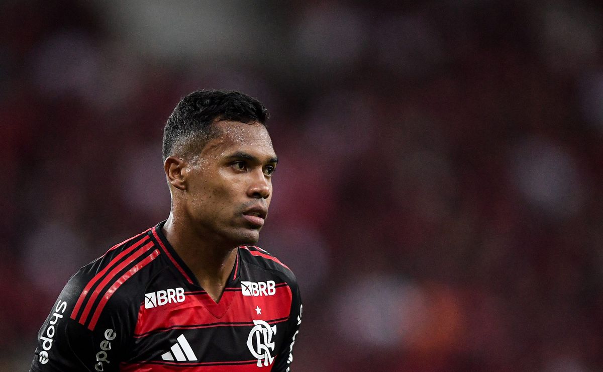 Flamengo tem cinco reforços confirmados para enfrentar o Cruzeiro no Brasileirão