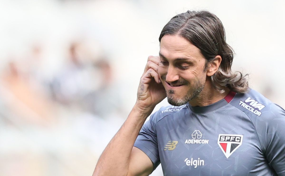 Zubeldía quer virar a página no Tricolor Paulista após empate dentro de casa diante do Fortaleza