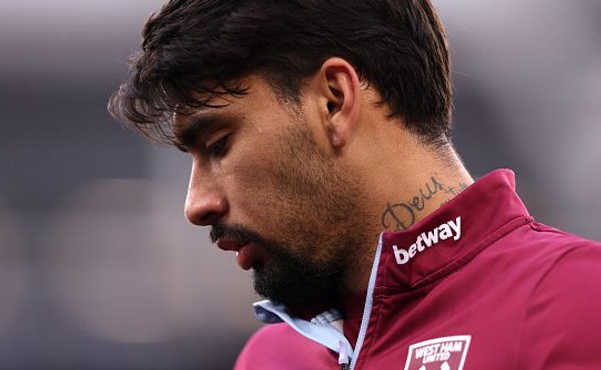 BOMBA NOS BASTIDORES DO FUTEBOL INGLÊS! Situação envolvendo craque revelado no Brasil pode impactar planos futuros de gigante nacional!