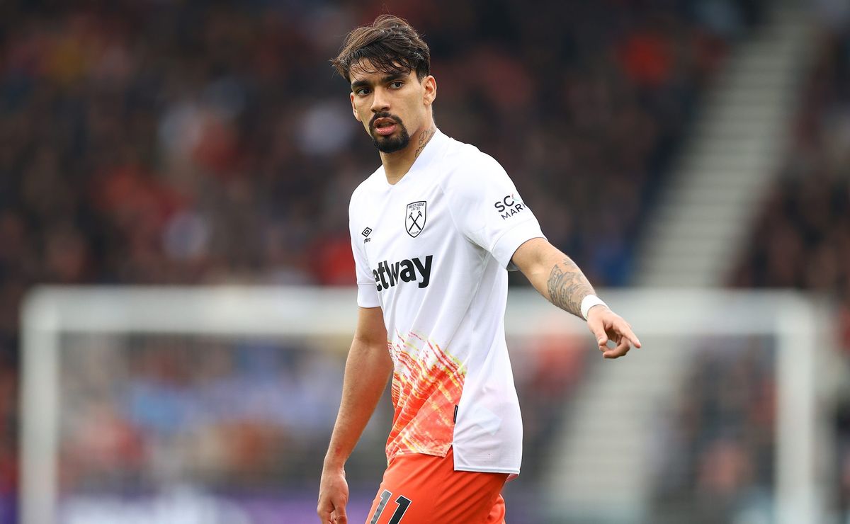 Lucas Paquetá, ex-Flamengo, chora em jogo do West Ham após receber cartão amarelo
