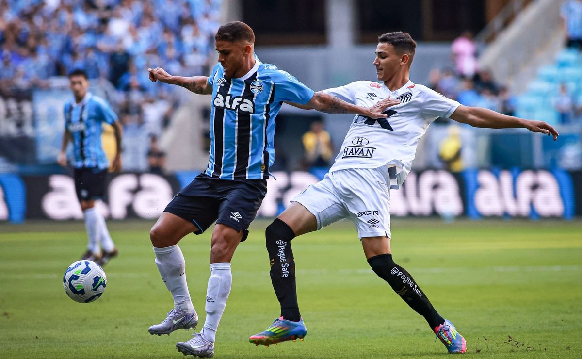 Santos perde para o Grêmio e se complica ainda mais no Brasileirão Betano