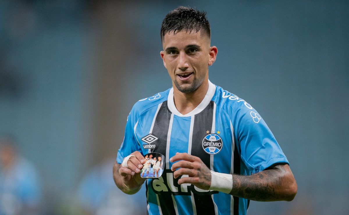 Autor do gol da vitória do Grêmio sobre o Santos, Cristian Olivera acumula bons números em campo