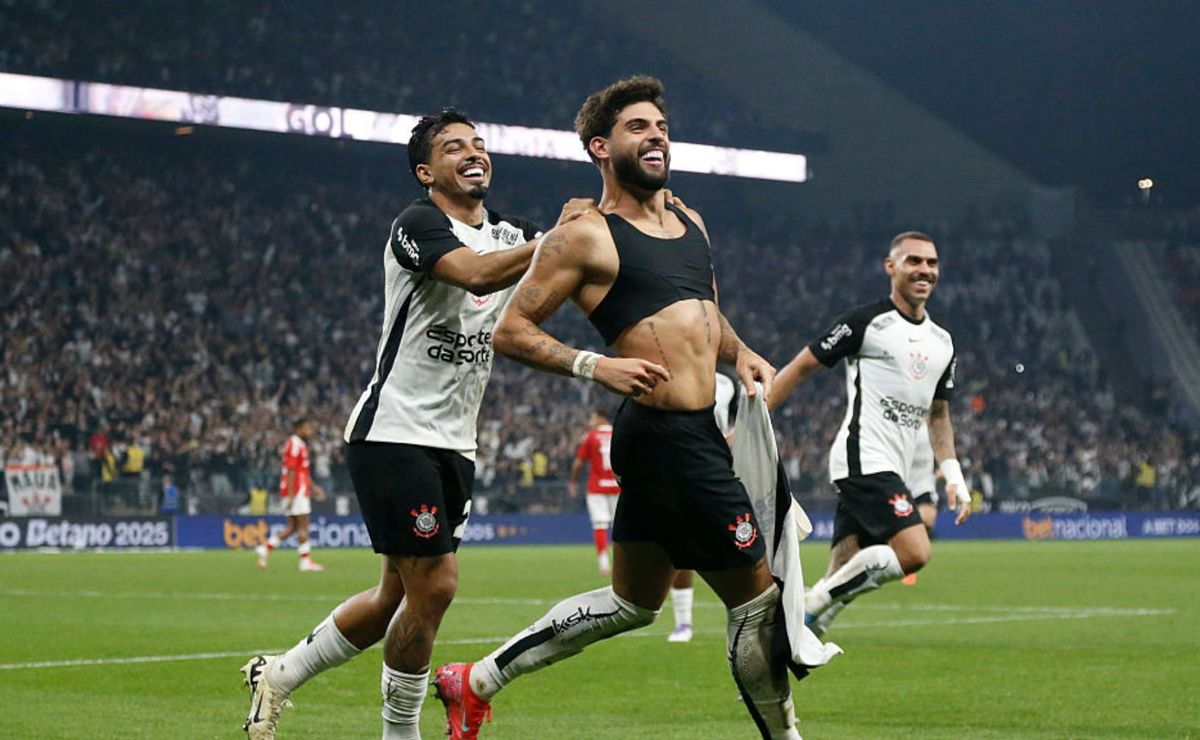 Em casa, Corinthians enfrenta o América de Cali por recuperação na Sul-Americana