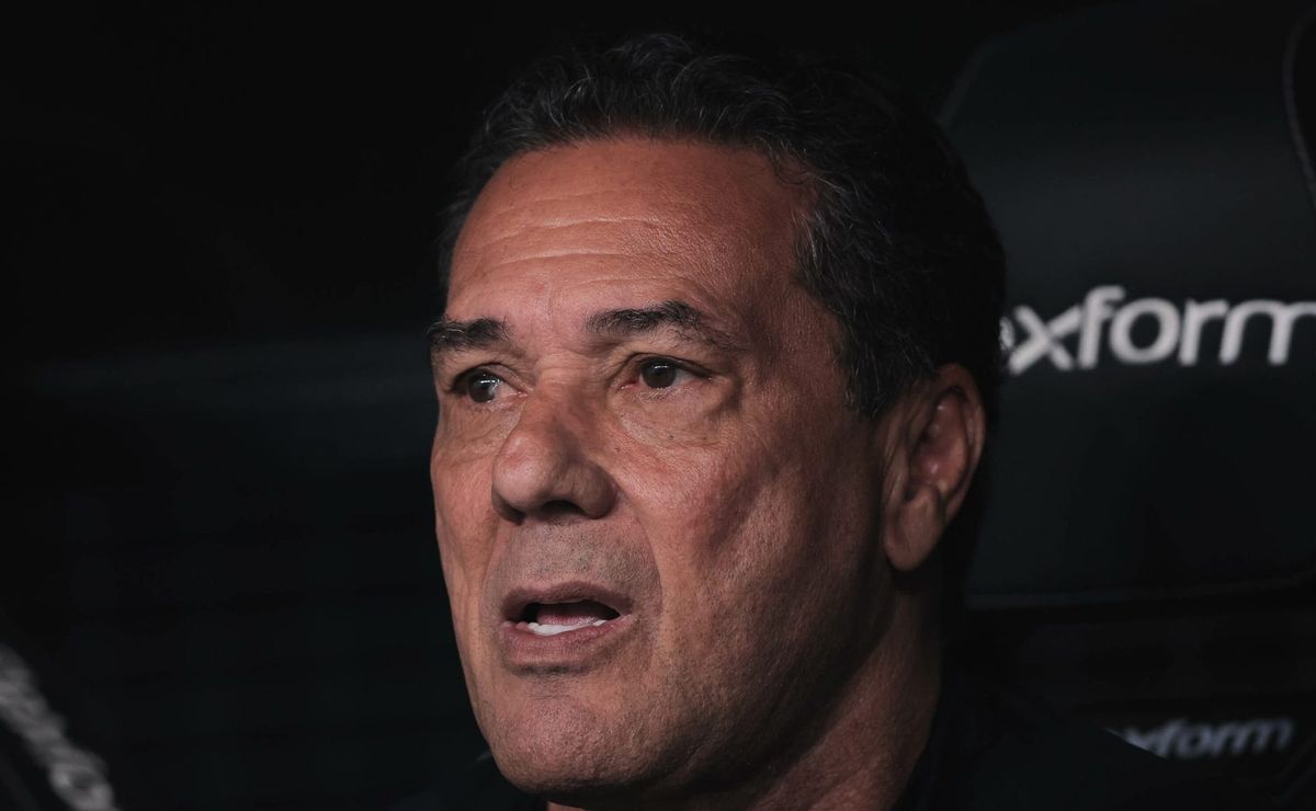 “Não é o meu pensamento”; Luxemburgo revela recusa para voltar ao Santos e motivo do ‘não’ para Marcelo Teixeira