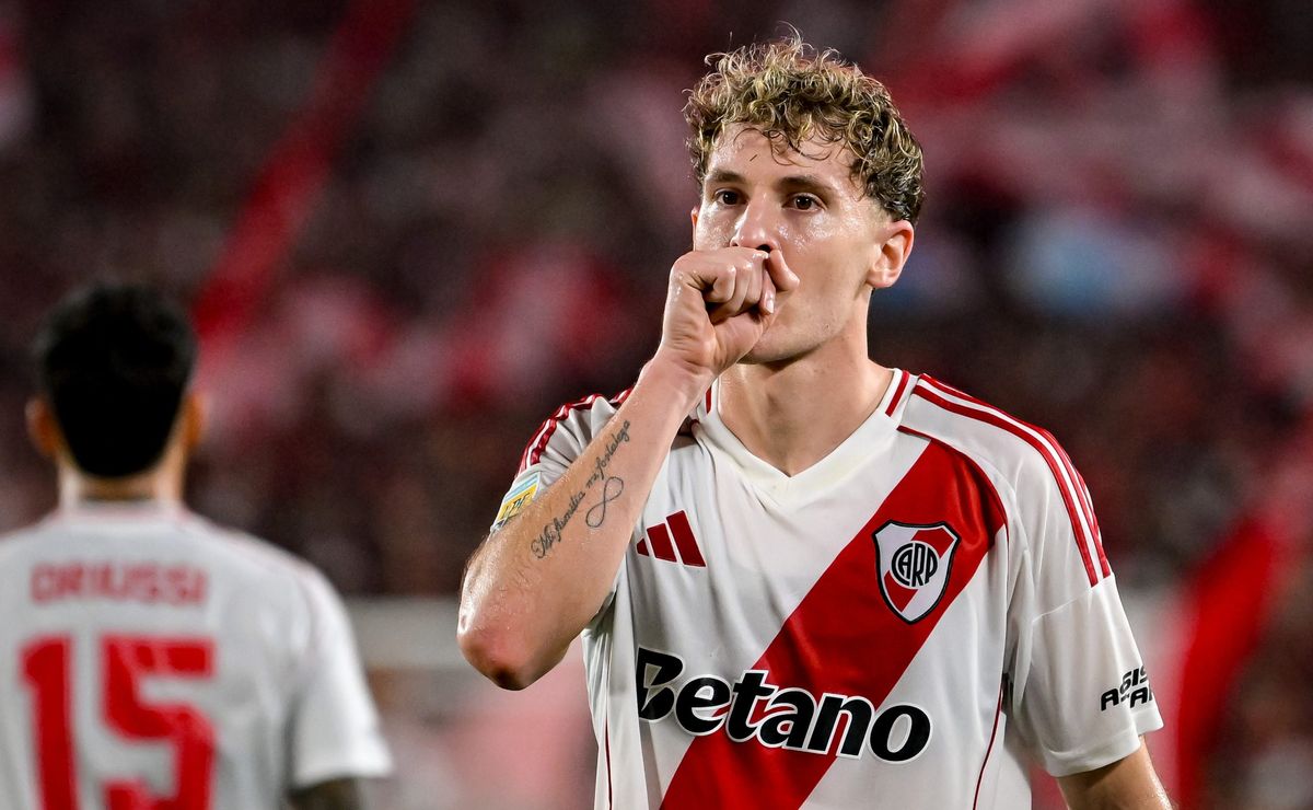 Flamengo estuda Facundo Colidio do River Plate como reforço para o ataque ao lado de João Félix