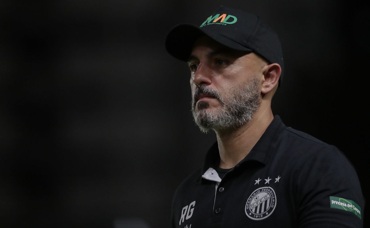 Guanaes banca Walter como titular do gol do Mirassol até junho