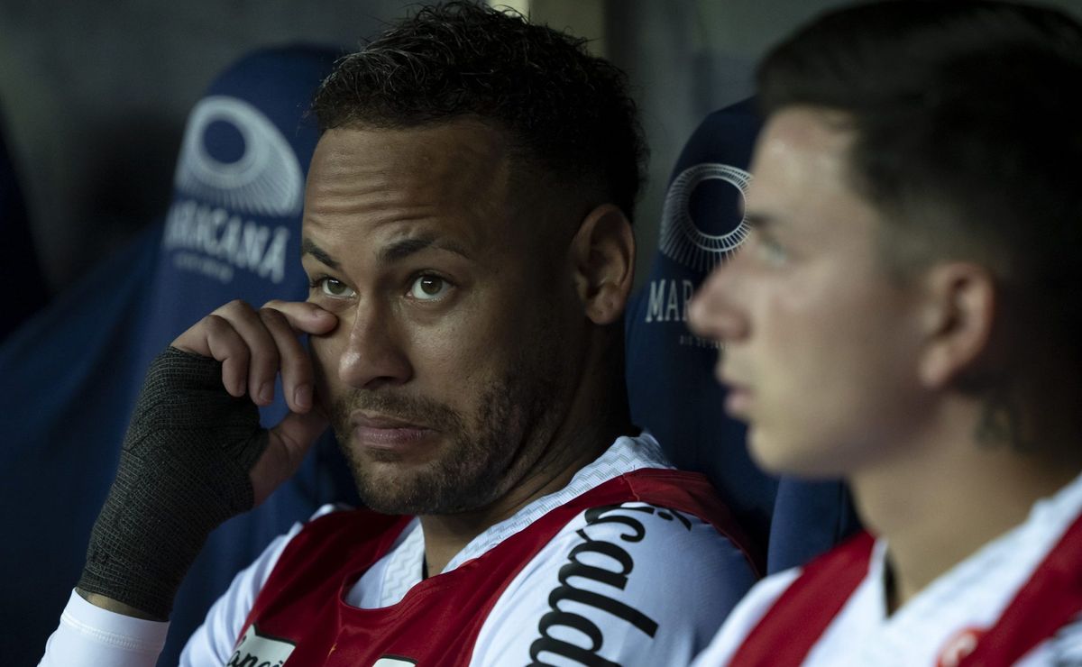 Craque Neto volta a polemizar sobre Neymar e faz alerta sobre futuro do craque do Santos