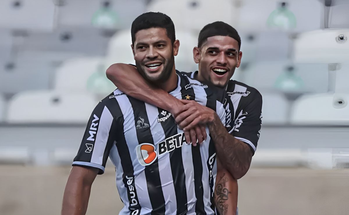 De BH, Hulk ‘rouba a cena’ e rasga elogios a Rubens por gol na Sul-Americana; Atlético decepciona no Chile