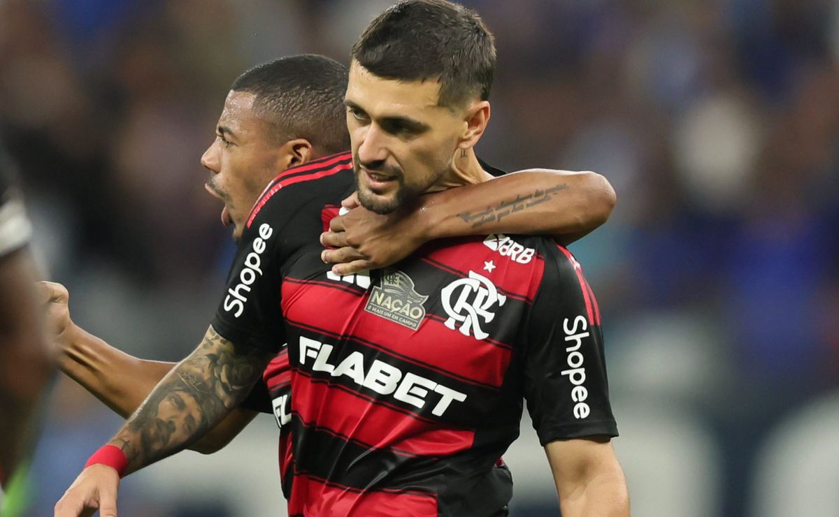 Flamengo reencontra Rogério Ceni em meio a série invicta contra o Bahia